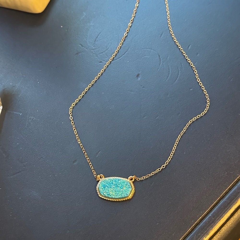 Designer look necklace, turquoise colored stone